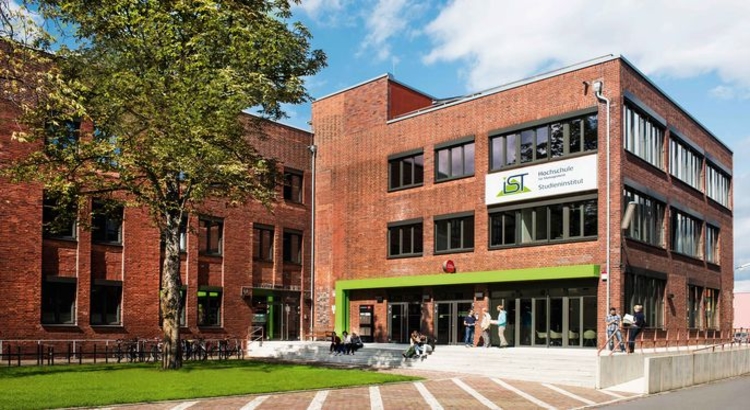 IST-Hochschule Düsseldorf Foto IST-Hochschule